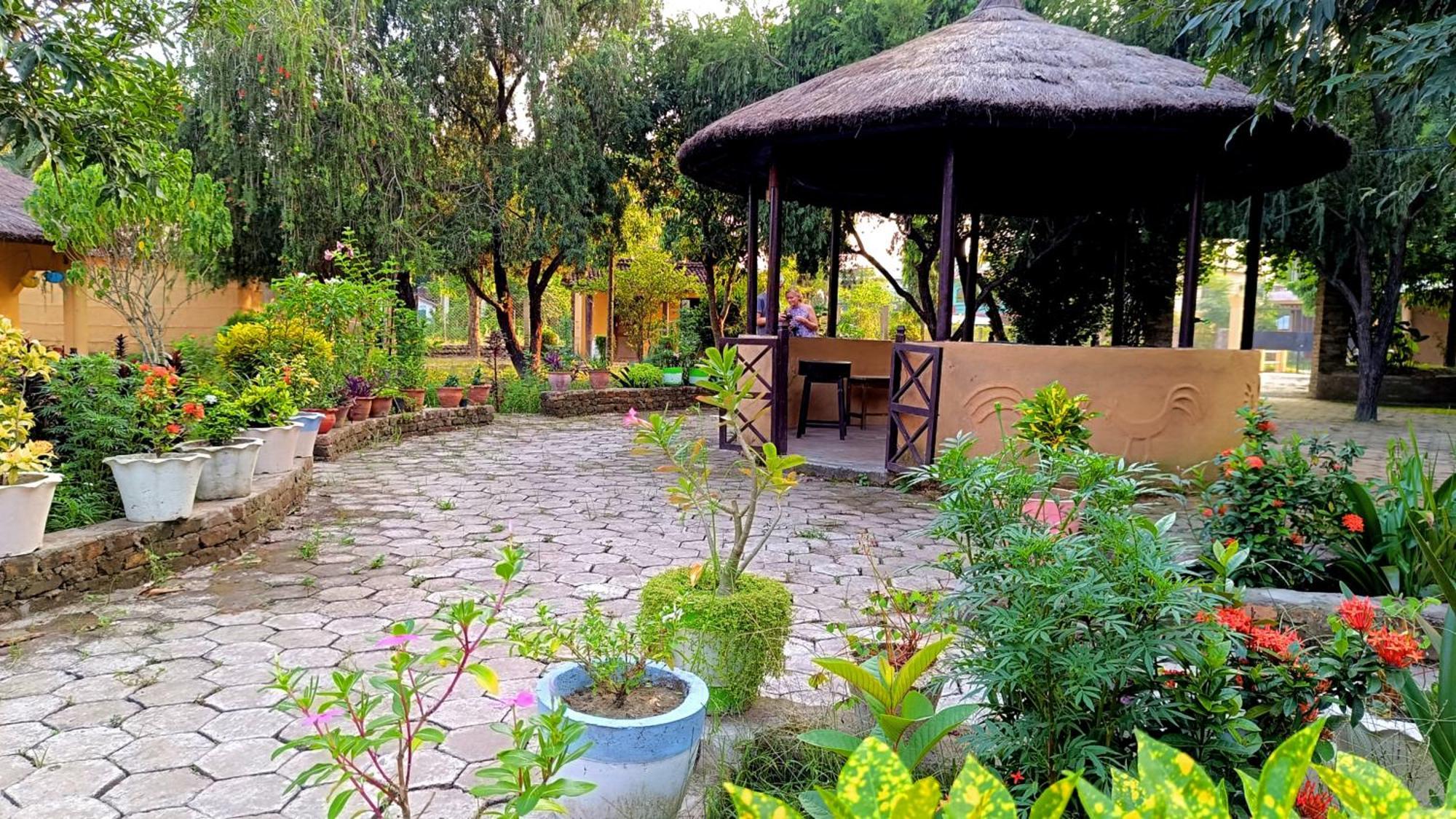 Mr. B'S Place Bardiya المظهر الخارجي الصورة