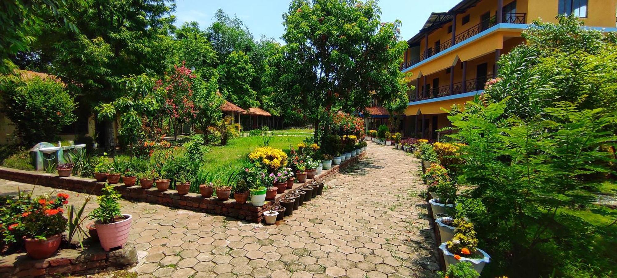 Mr. B'S Place Bardiya المظهر الخارجي الصورة